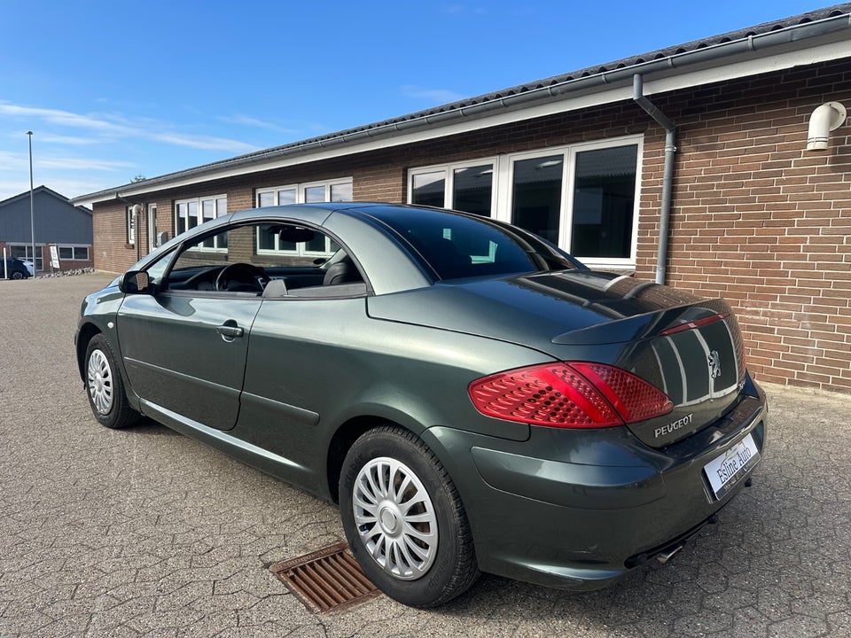 Peugeot 307 2,0 16V CC aut. 2d