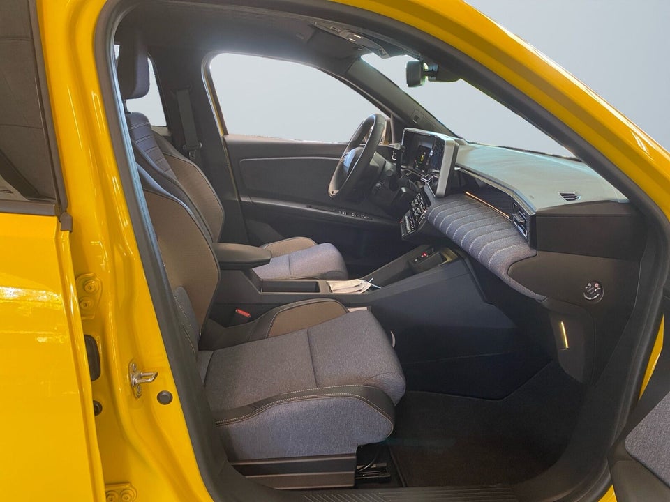 Renault 5 E-Tech 40 Techno 5d