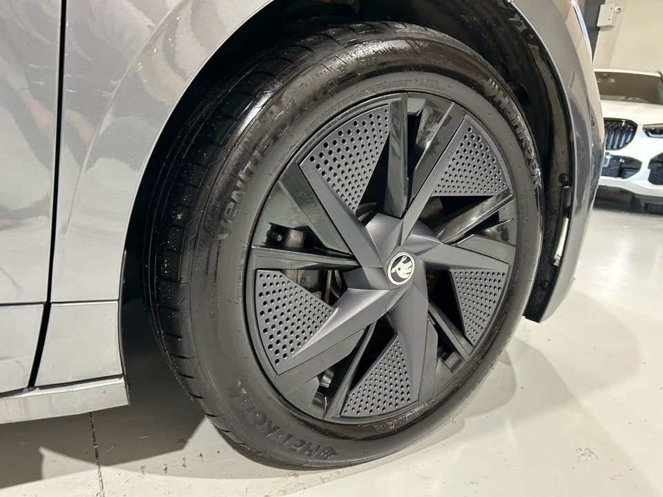 Skoda Enyaq iV RS Suite 5d