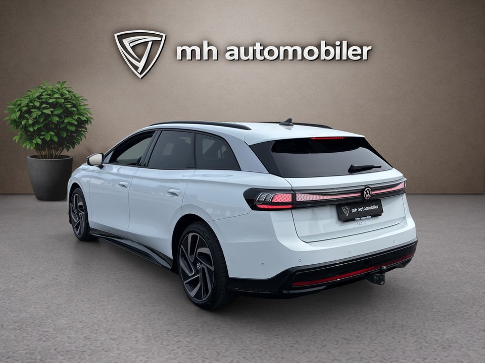 VW ID.7 77 Style Tourer 5d