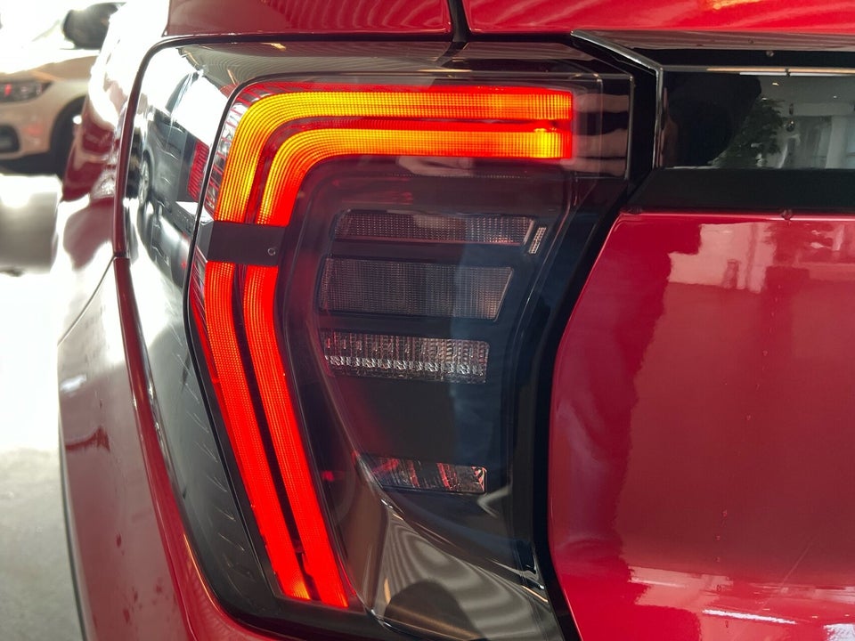 Ford Explorer 77 Select Extended Range 5d