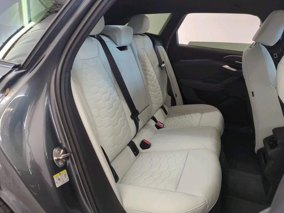 Audi A6 e-tron S-line pro performance Avant 5d