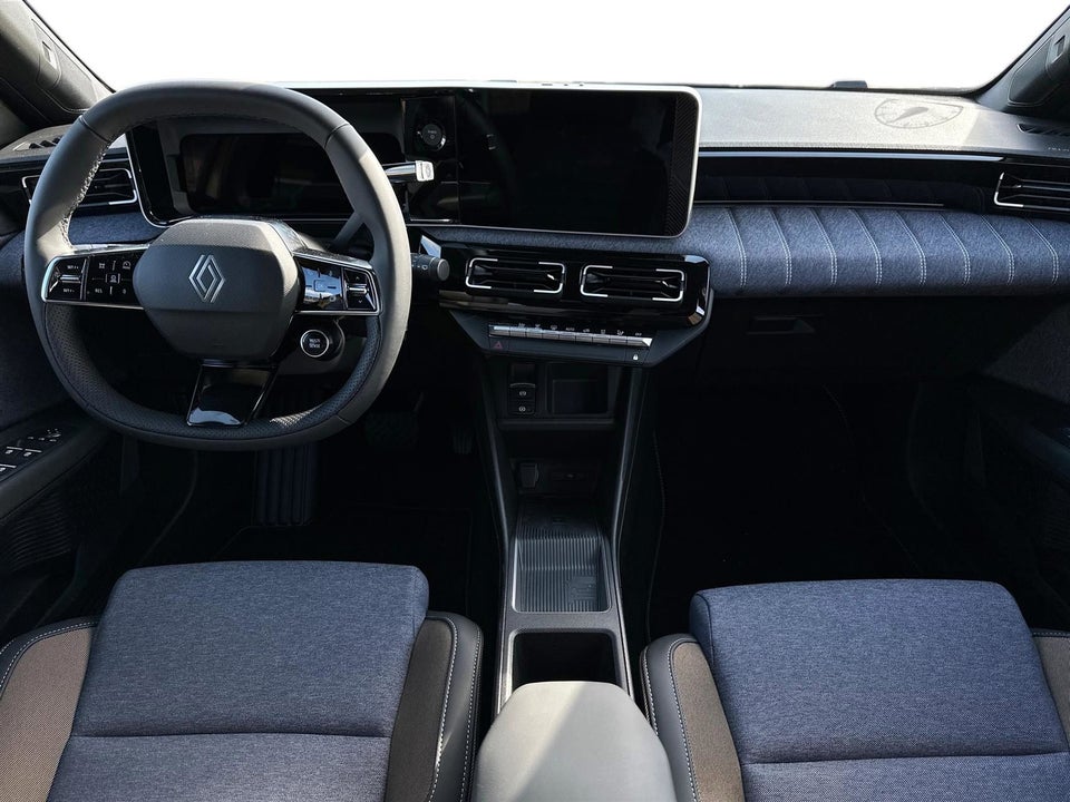 Renault 5 E-Tech 52 Techno 5d