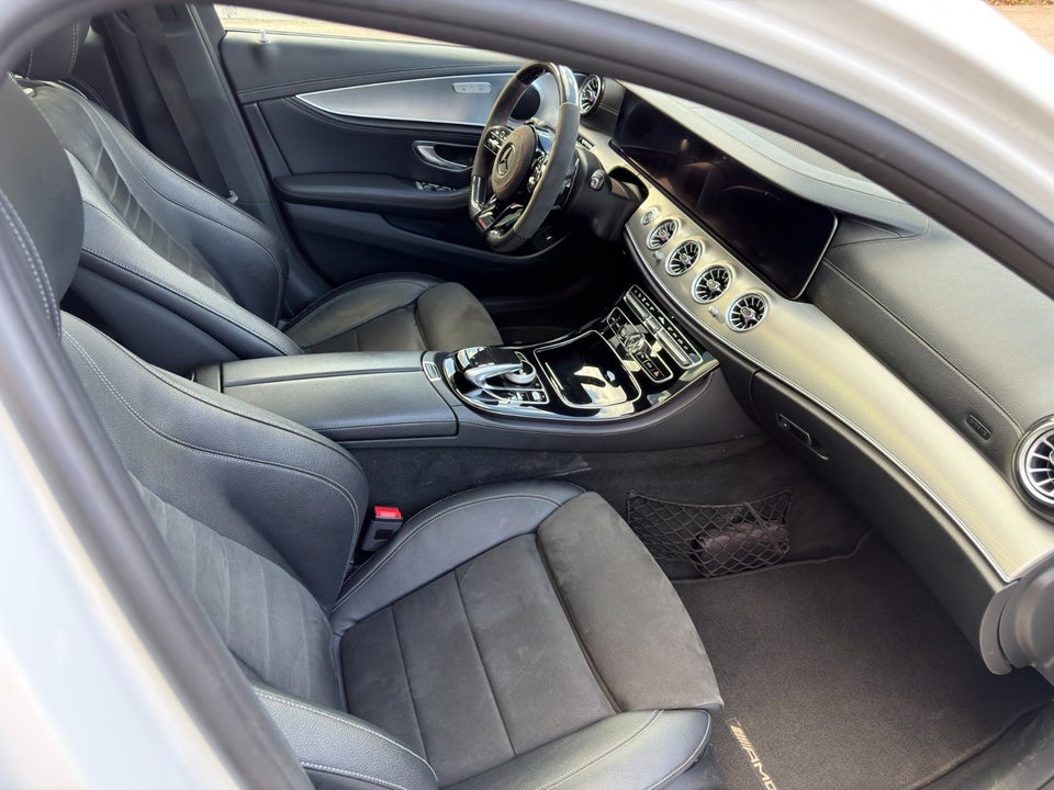Mercedes E220 d 2,0 AMG Line stc. aut. 4Matic 5d