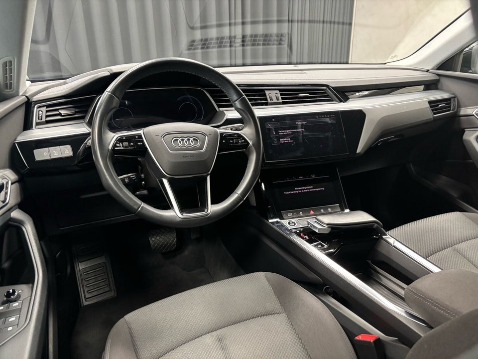 Audi e-tron 50 quattro 5d