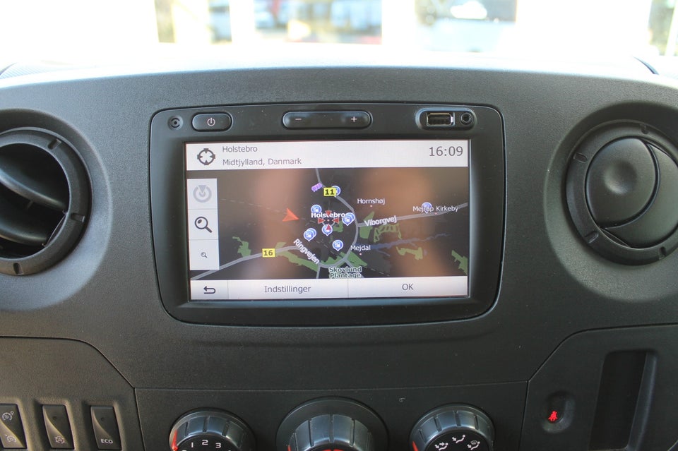 Renault Master III T35 2,3 dCi 170 L3H2 Kassevogn