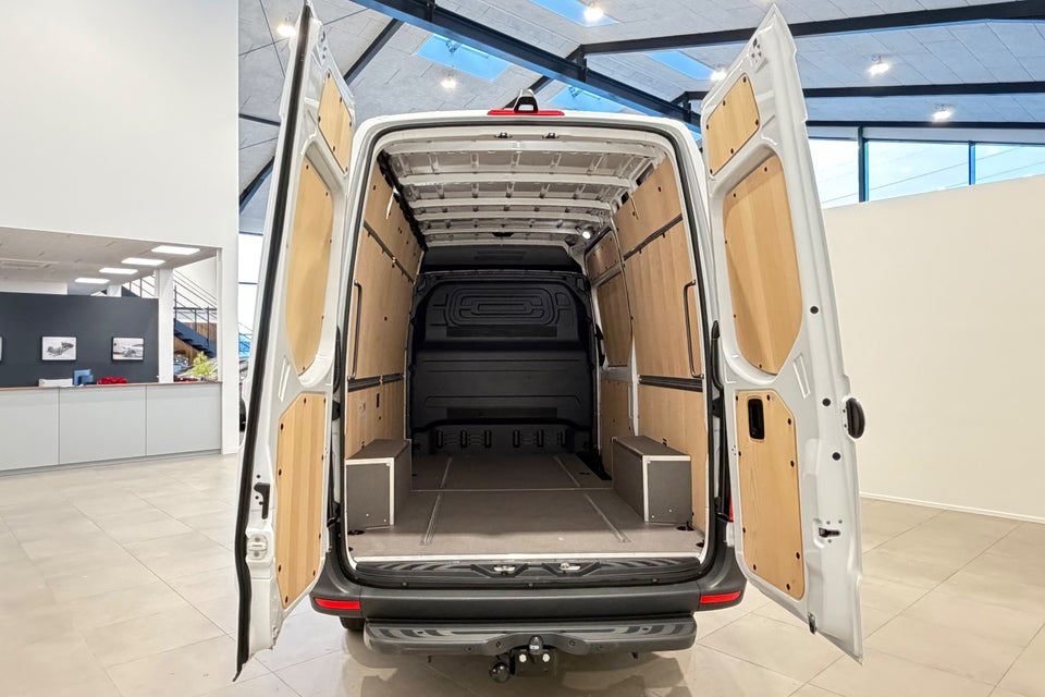 Mercedes Sprinter 317 2,0 CDi A2 Kassevogn aut. RWD