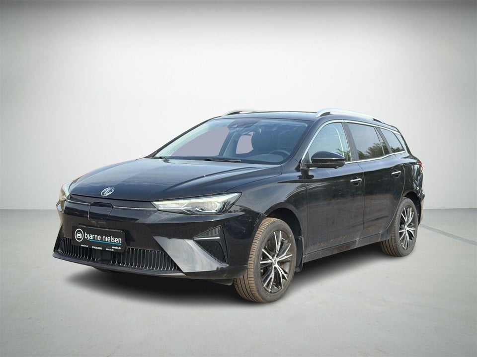 MG MG5 50 Luxury 5d