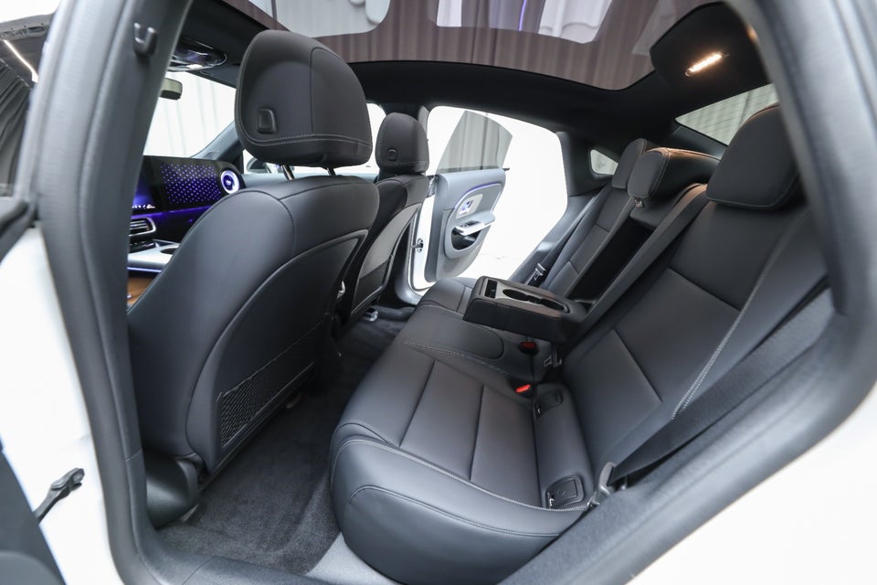 Mercedes CLA250+ EQ Progressive 4d