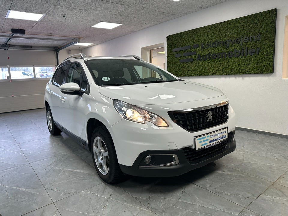 Peugeot 2008 1,2 VTi 82 Active 5d