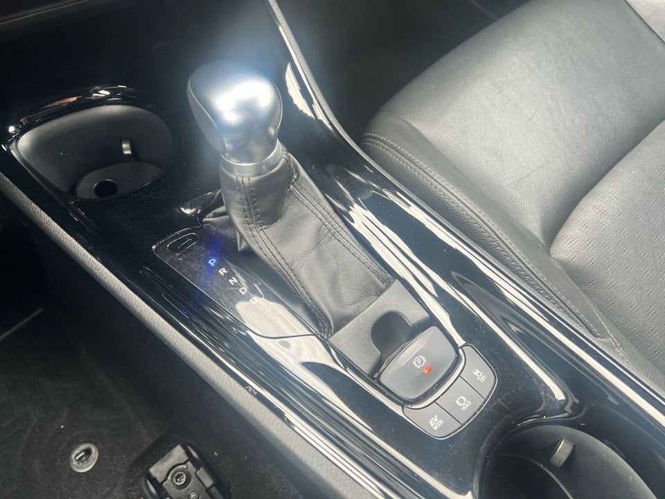 Toyota C-HR 1,8 Hybrid C-LUB Premium Selected CVT 5d
