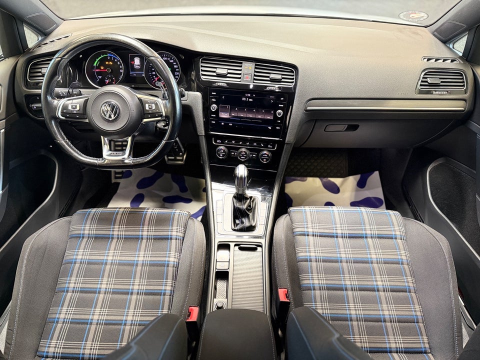 VW Golf VII 1,4 TSi 150 Comfortline DSG 5d