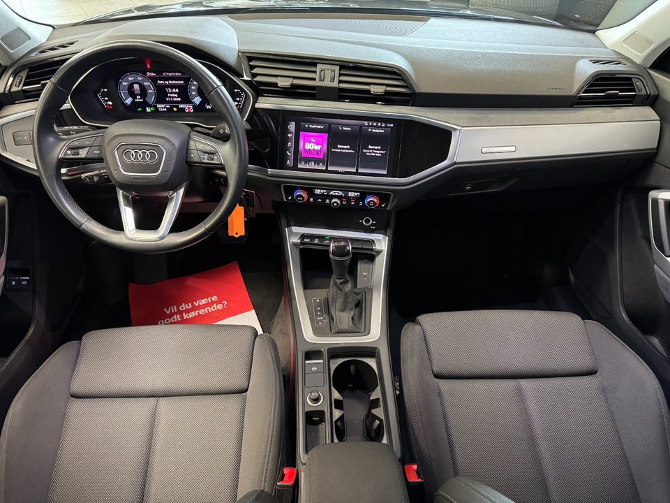Audi Q3 45 TFSi e Attitude plus S-tr. 5d