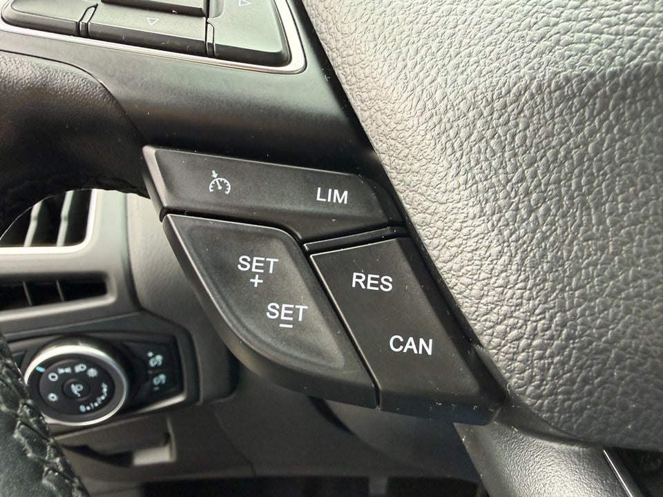 Ford Focus 1,5 SCTi 150 Titanium stc. 5d