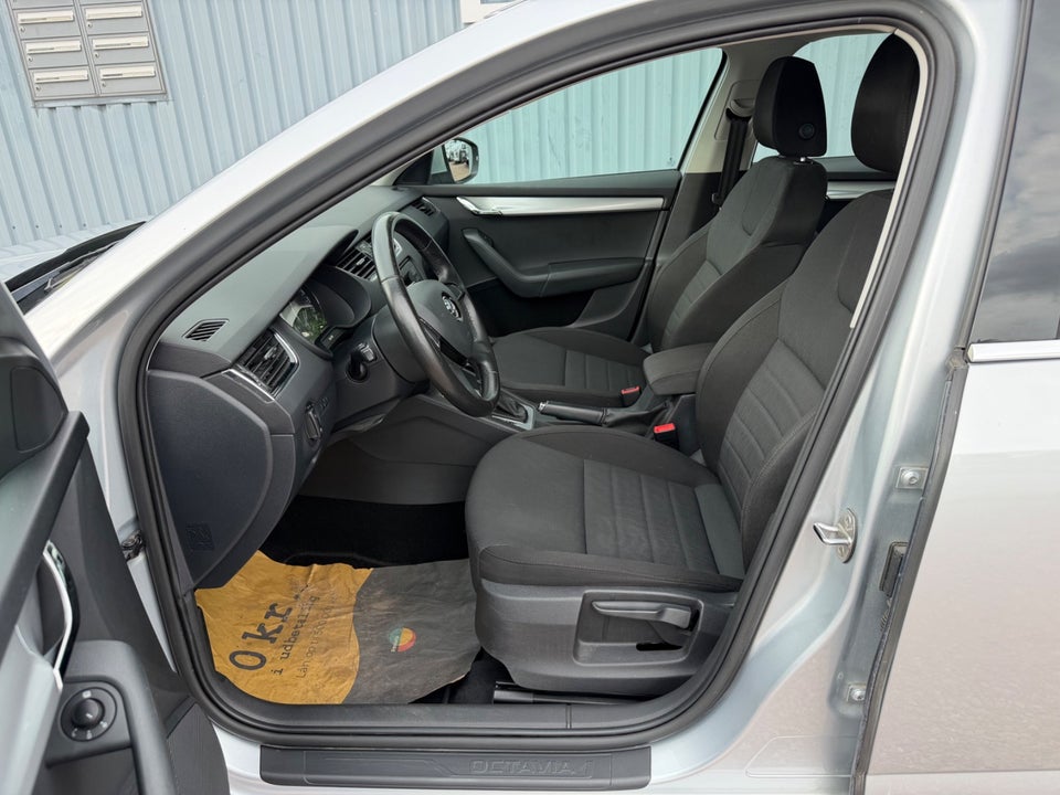 Skoda Octavia 1,2 TSi 105 Elegance Combi DSG 5d