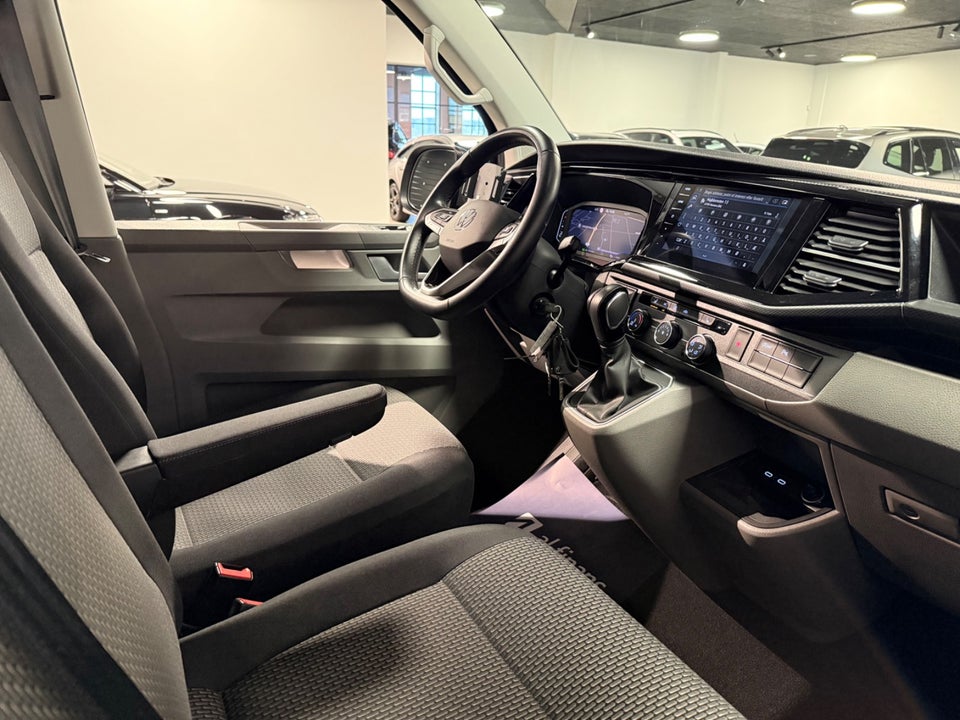 VW Transporter 2,0 TDi 150 Kassevogn DSG lang