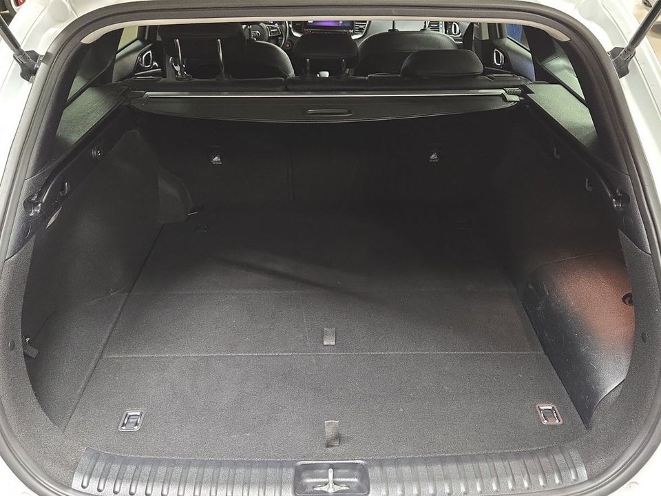 Kia Ceed 1,6 PHEV Prestige SW DCT 5d