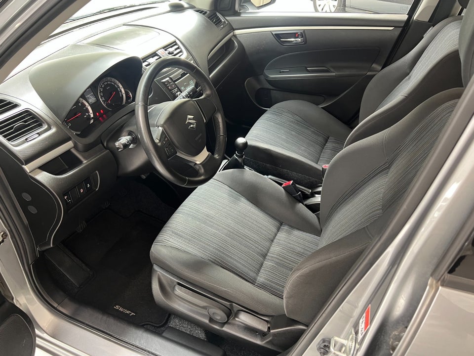 Suzuki Swift 1,2 Dualjet Comfort 5d