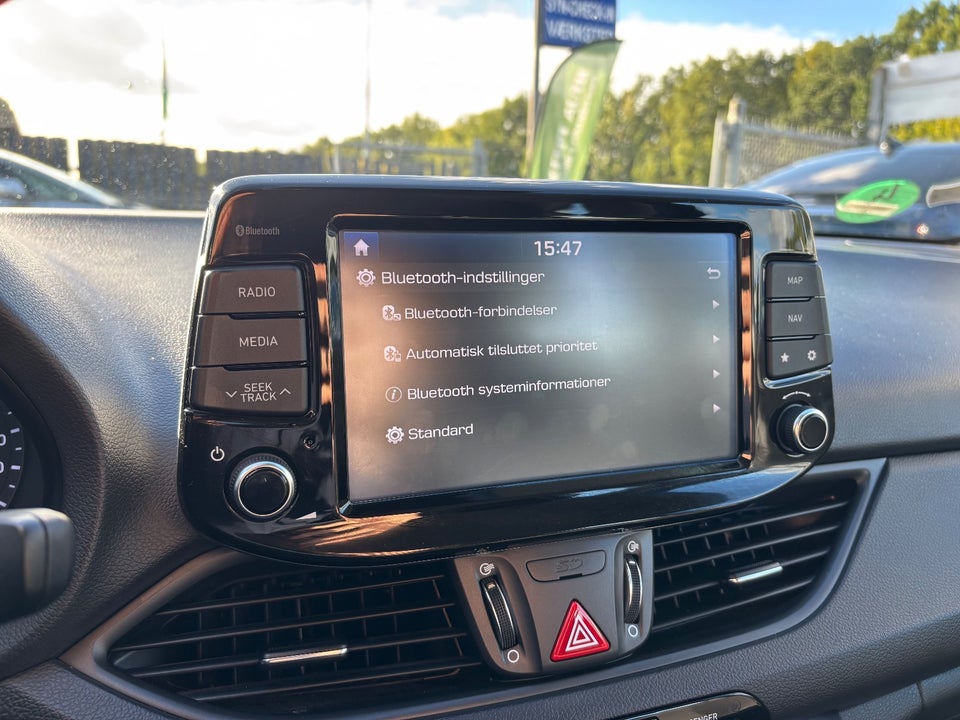 Hyundai i30 1,4 T-GDi Trend stc. DCT 5d