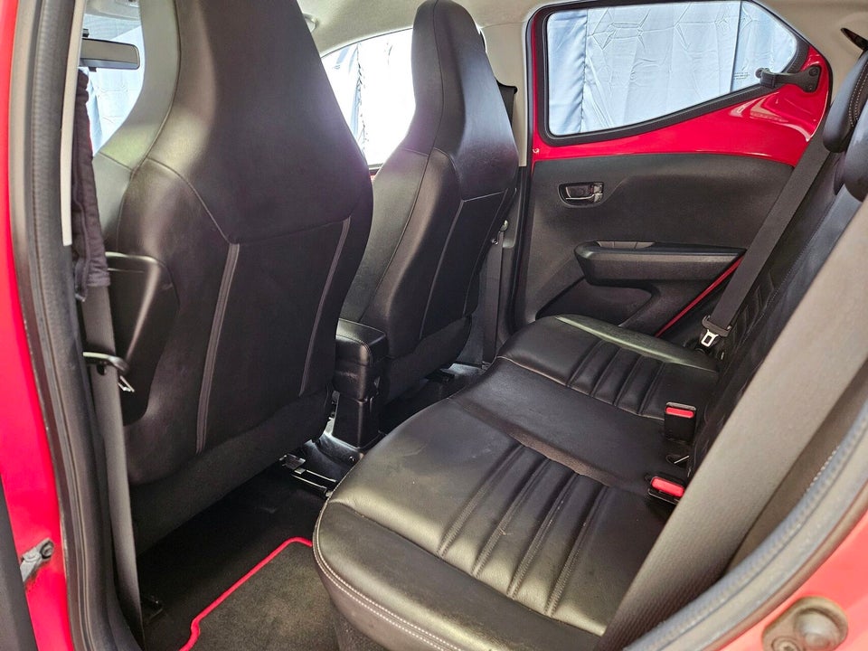 Toyota Aygo 1,0 VVT-i x-cellence 5d