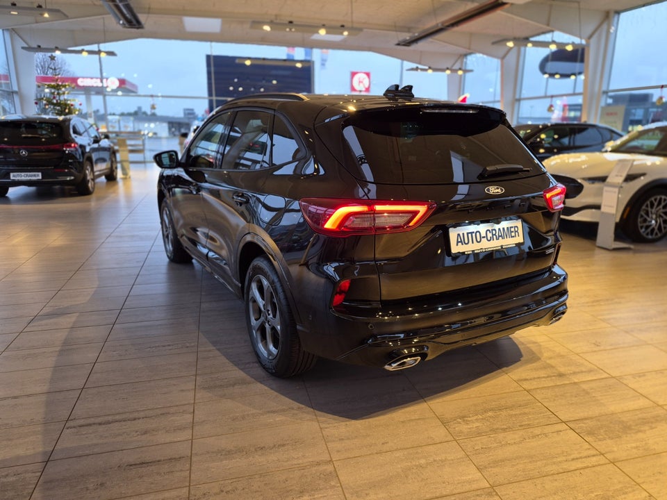 Ford Kuga 2,5 PHEV ST-Line X CVT 5d