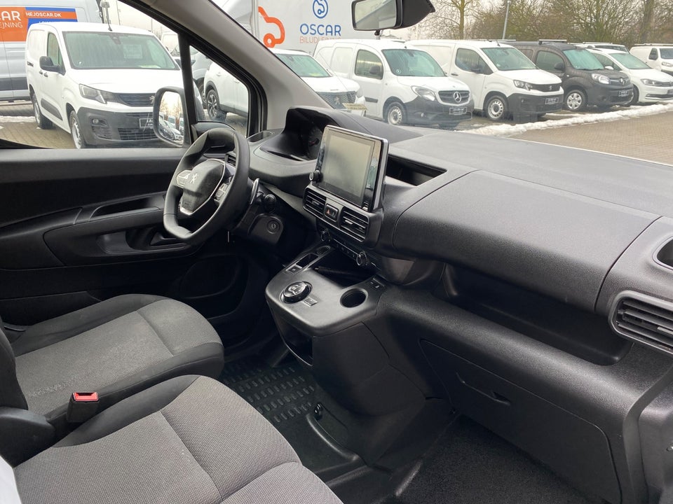 Peugeot Partner 1,5 BlueHDi 130 L1V1 Plus EAT8 Van