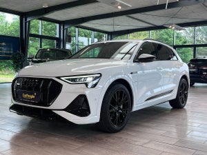 Audi e-tron, modelår 2023, 56,000 km
