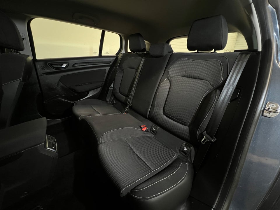 Renault Megane IV 1,2 TCe 130 Zen Sport Tourer 5d