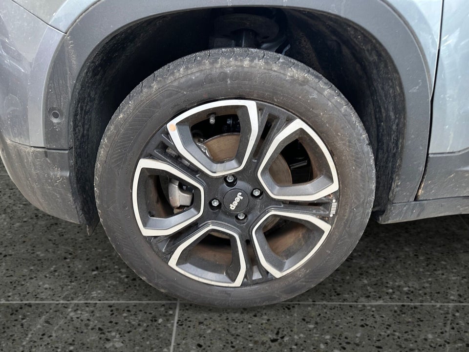 Jeep Avenger 54 Summit 5d