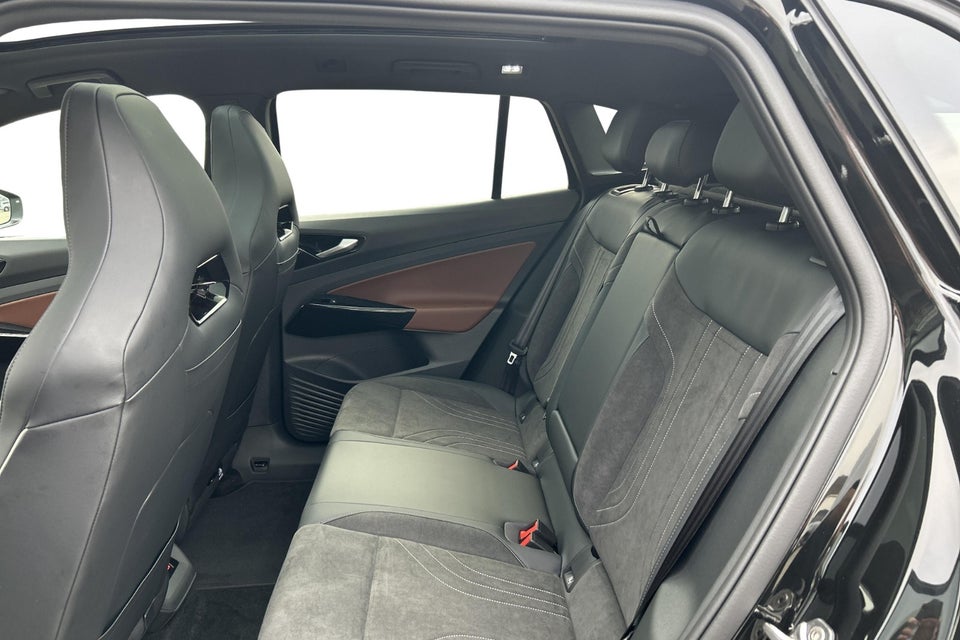 VW ID.4 77 Style+ 5d