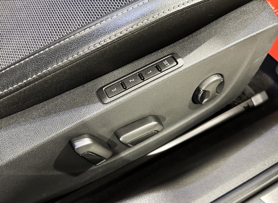 Skoda Octavia 1,4 TSi iV Plus Combi DSG 5d