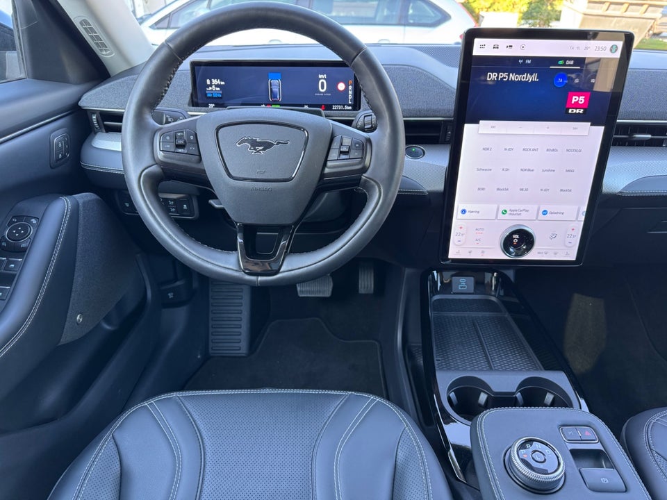 Ford Mustang Mach-E 75 Standard Range 5d