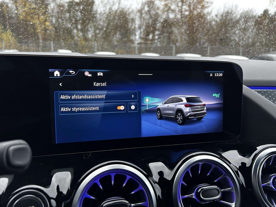 Mercedes EQA250+ Progressive Advance 5d