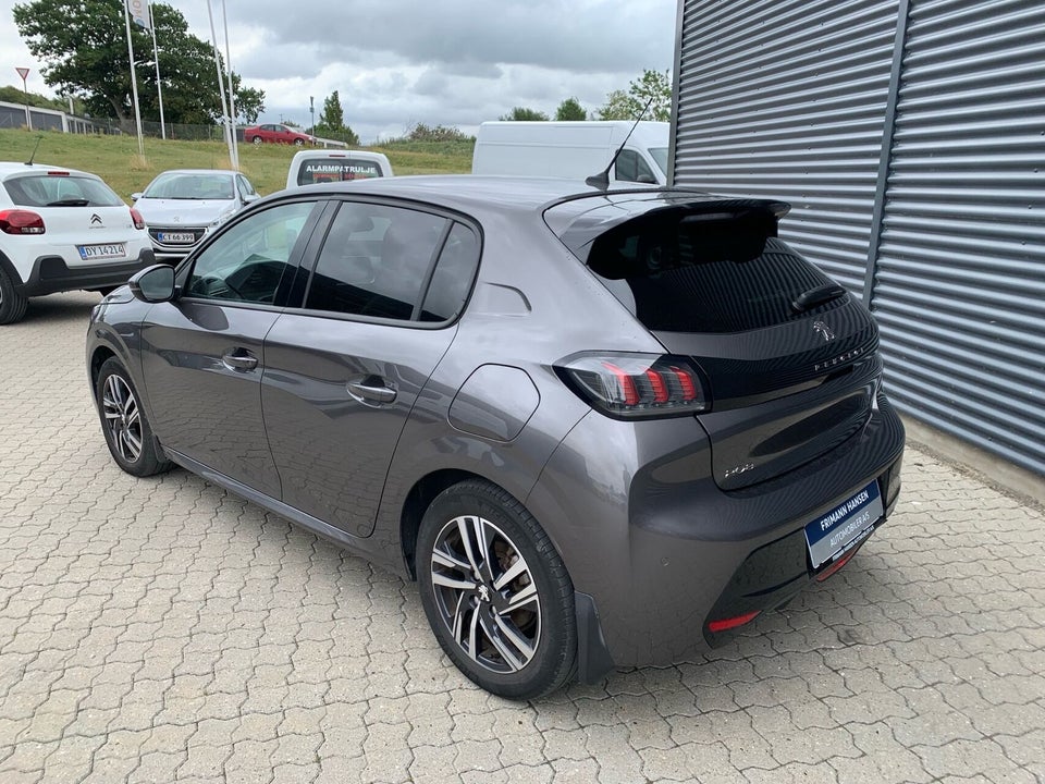 Peugeot 208 1,2 PureTech 100 Evolution EAT8 5d