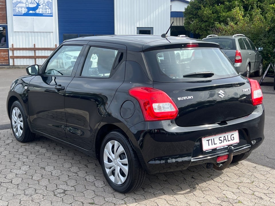 Suzuki Swift 1,2 Dualjet Club 5d