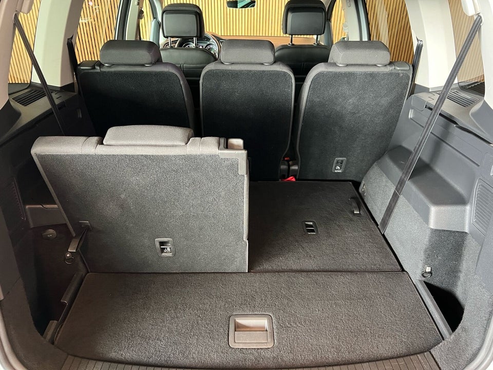 VW Touran 1,4 TSi 150 Highline DSG 7prs 5d