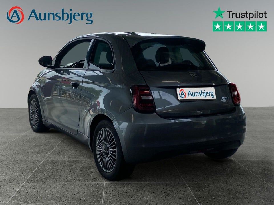 Fiat 500e 42 Icon 3d