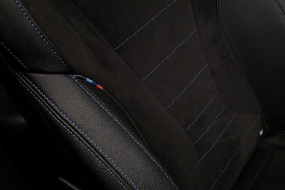 BMW iX1 xDrive30 Charged M-Sport 5d