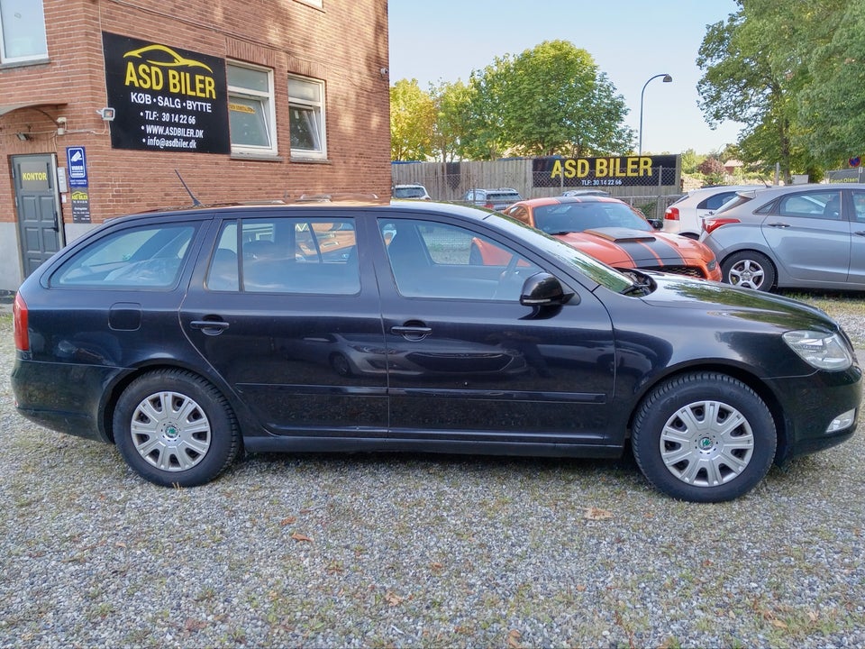 Skoda Octavia 1,2 TSi 105 Ambiente Combi DSG 5d