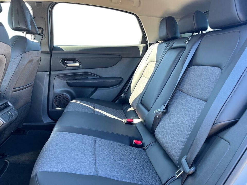 Nissan Ariya 87 Advance 5d