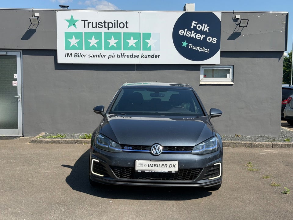 VW Golf VII 1,4 GTE DSG 5d