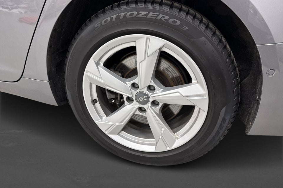 Audi A6 50 TFSi e Sport quattro S-tr. 4d