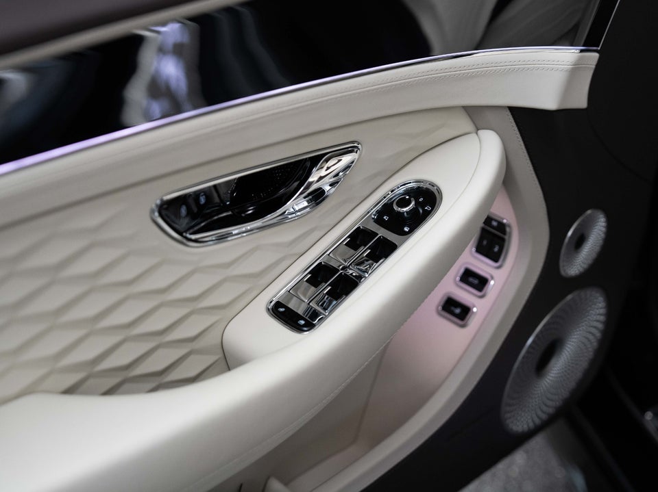 Bentley Continental GT 4,0 V8 Hybrid Mulliner aut. 2d