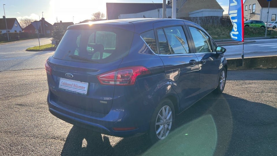 Ford B-MAX 1,0 SCTi 125 Titanium 5d