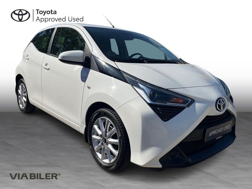 Toyota Aygo 1,0 VVT-i x-plore 5d