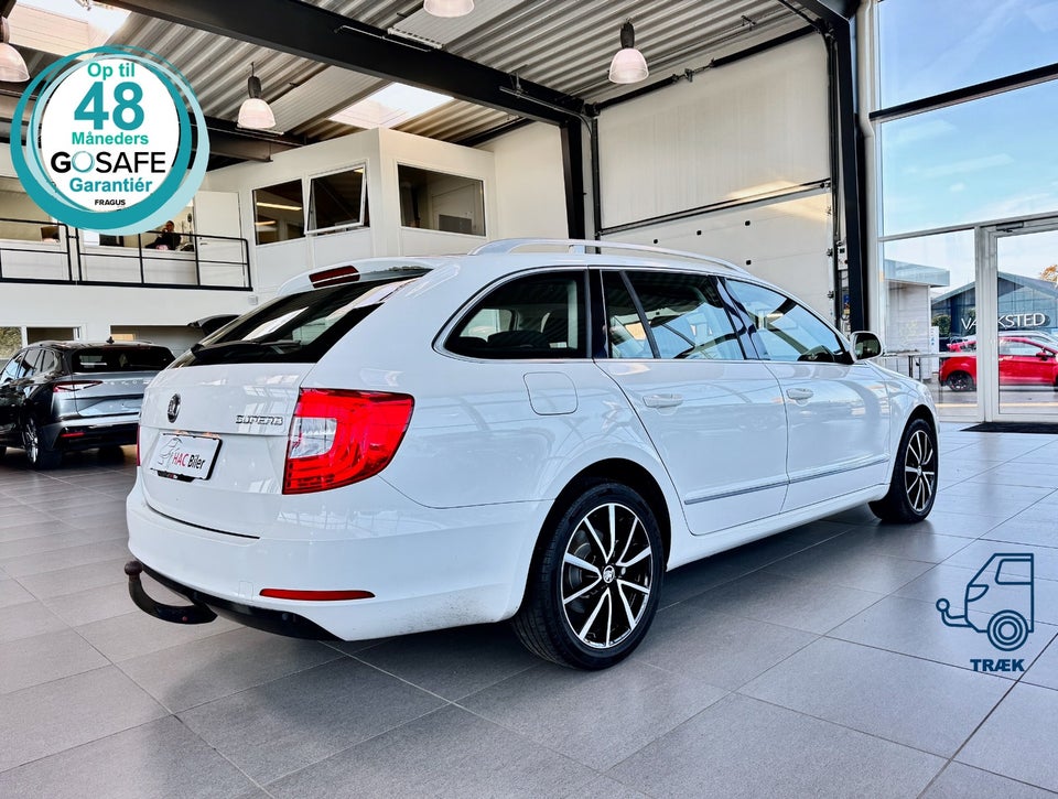 Skoda Superb 2,0 TDi 140 Active Combi DSG 5d