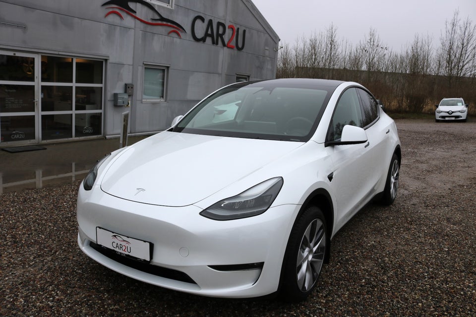 Tesla Model Y Long Range AWD 5d