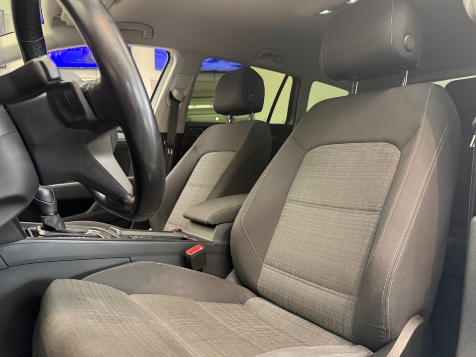 VW Passat 2,0 TDi 150 Business+ Variant DSG 5d