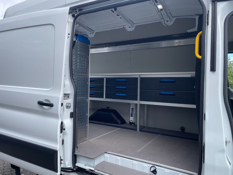 Ford E-Transit 350 L2 Van 68 Trend H2 RWD