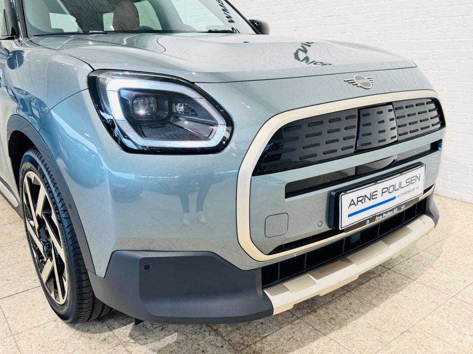 MINI Countryman E Favoured Trim M 5d